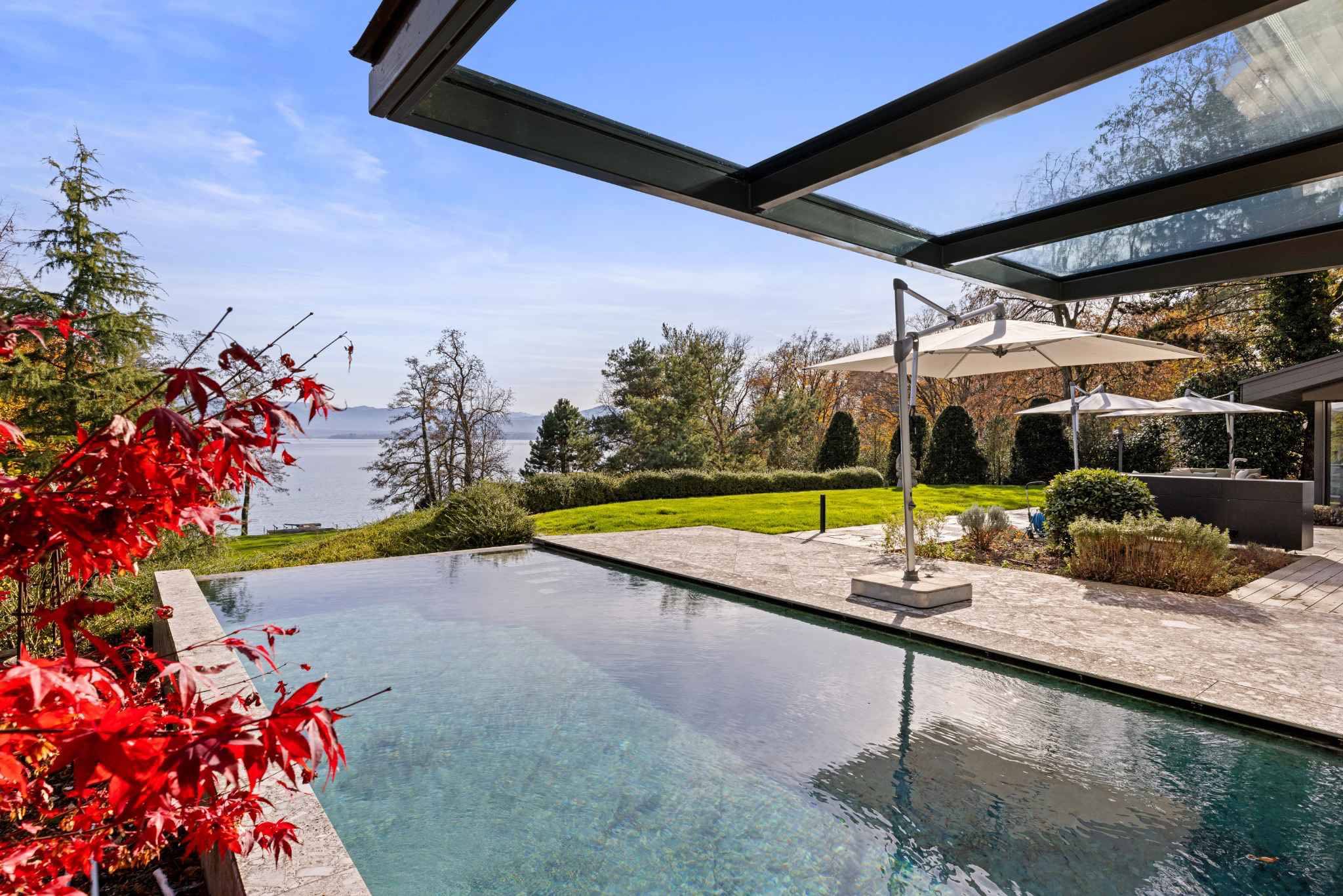 Ultra-Private Lakefront Estate near Geneva